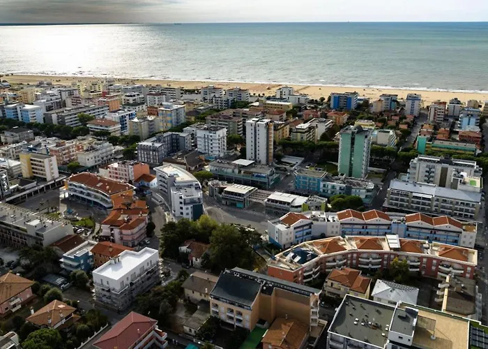 Townhouse With Garden 别墅 *